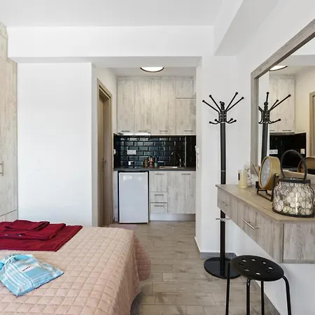 Melodie نِكيانا